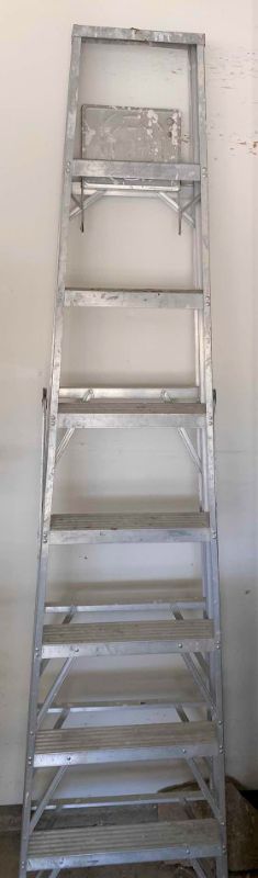 Photo 1 of 8’ ALUMINUM LADDER