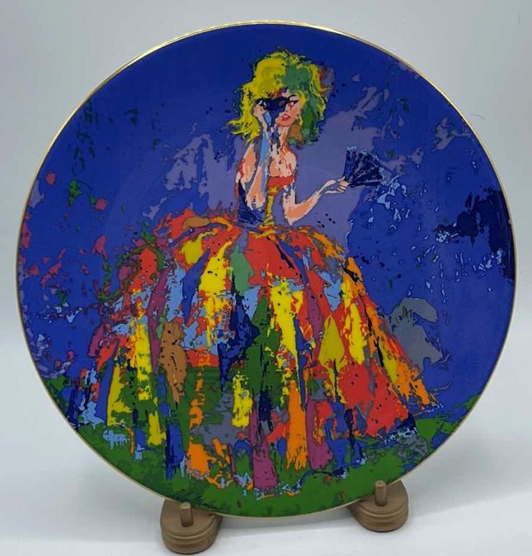 Photo 1 of VINTAGE LTD EDITION ROYAL DOULTON ARTIST SIGNED “COLUMBINE” BY LEROY NEIMAN COLLECTOR BONE CHINA PLATE ON STAND 10.5” #3732