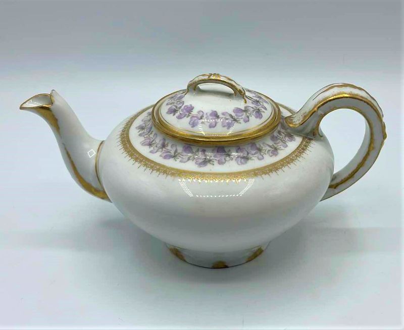 Photo 1 of VINTAGE GDA FRANCE PORCELAIN TEAPOT