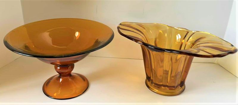 Photo 1 of 2 AMBER GLASS BOWLS H6”