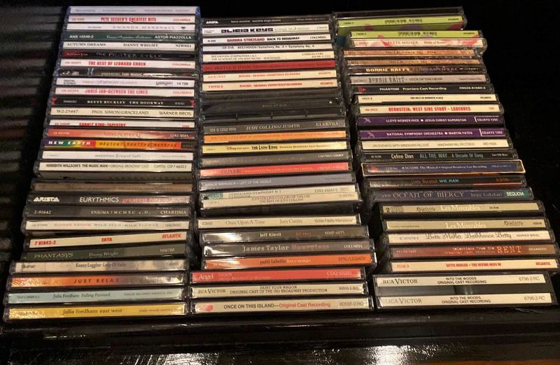Photo 1 of CD ASSORTMENT VARIOUS GENRES AND ARTISTS