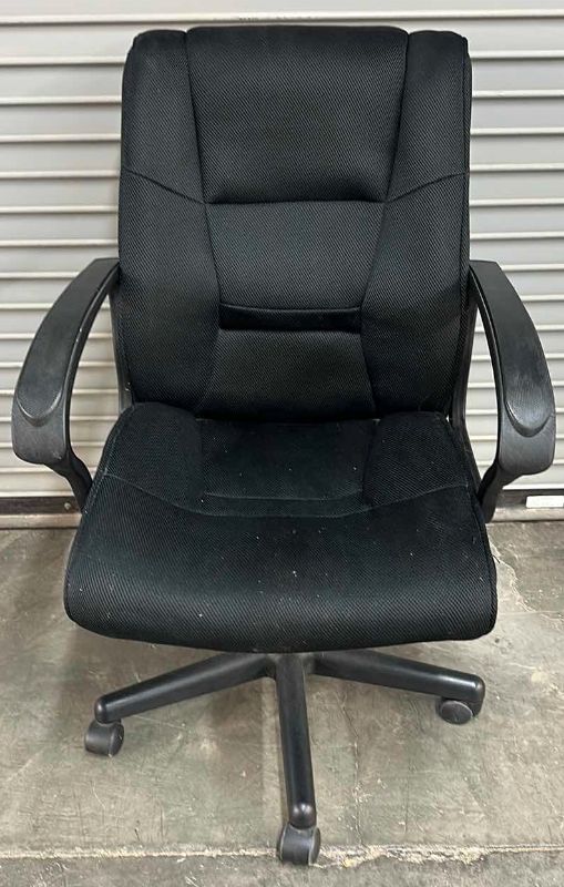 Photo 1 of EXECUTIVE ADJUSTABLE CLOTH OFFICE CHAIR