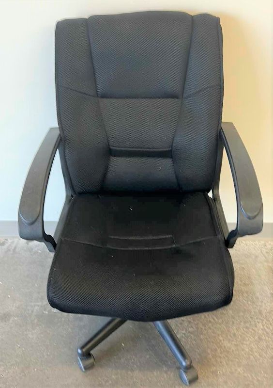 Photo 1 of EXECUTIVE ADJUSTABLE  CLOTH OFFICE CHAIR