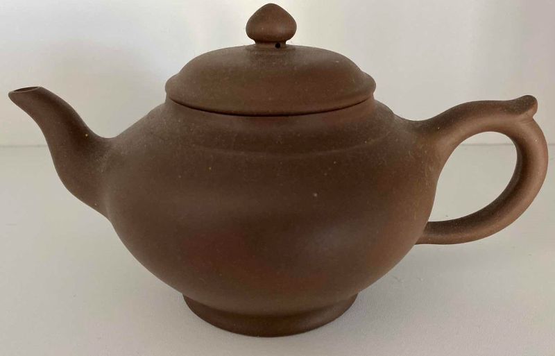 Photo 1 of VINTAGE CHINESE COLLECTIBLE CLAY TEA POT 7 1/2” x 4 1/4”