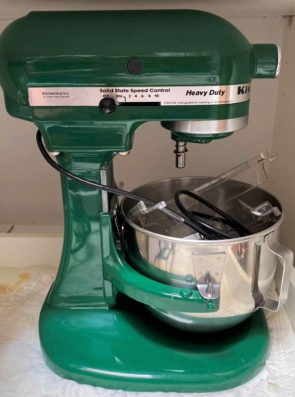 Photo 1 of KITCHEN AID HEAVY DUTY MIXER $550