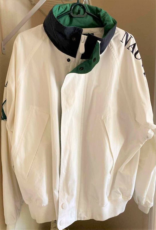 Photo 1 of Men’s size large Nautica Challenge jacket