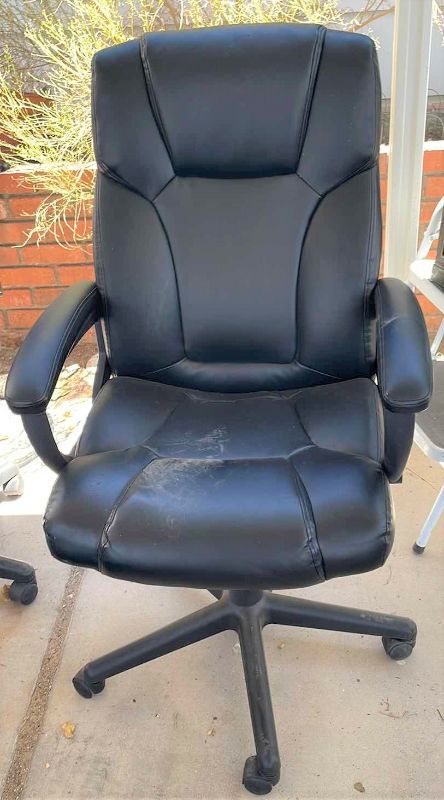 Photo 1 of ADJUSTABLE OFFICE CHAIR WITH WHEELS 45”