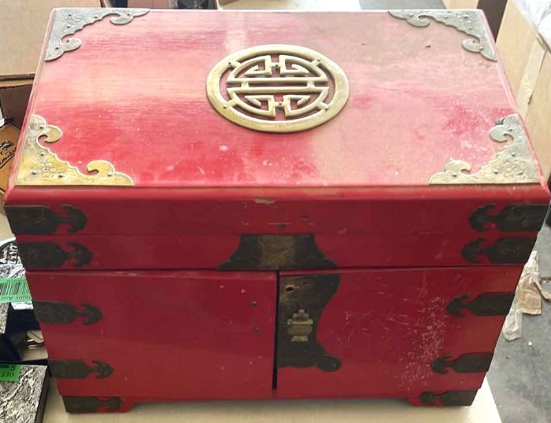 Photo 1 of ASIAN JEWELRY BOX WITH COSTUME JEWELRY