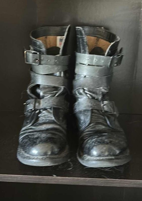 Photo 1 of HH BRAND MADE IN THE USA LEATHER BOOTS 10D