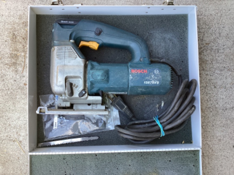 Photo 2 of BOSCH PROGRESSOR JIGSAW IN CASE