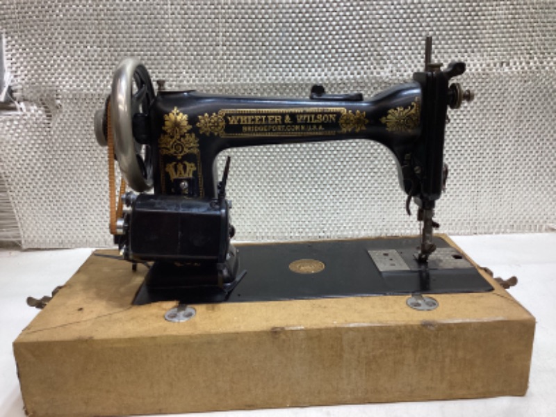 Photo 2 of ANTIQUE WHEELER & WILSON SEWING MACHINE  #3105663