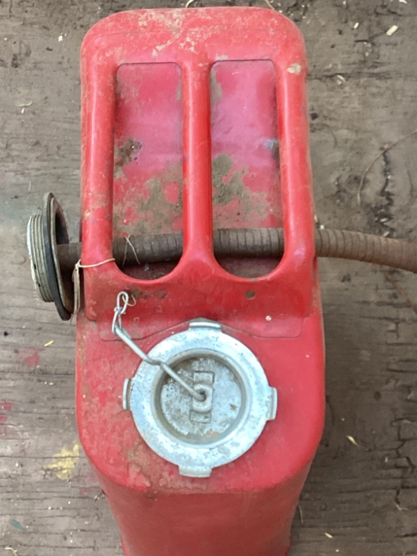 Photo 1 of VINTAGE METAL GAS CAN ‘