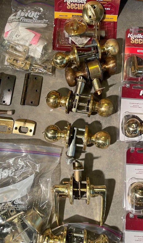 Photo 1 of DOOR KNOBS (SOME NEW IN PACKAGE)