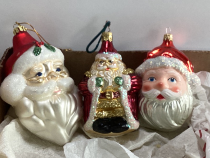 Photo 3 of INGE GLASS ORNAMENT- BOUNTIFUL SANTA OLD WORLD CHRISTMAS. SIGNED, E M MERCK & MORE VINTAGE ORNAMENTS