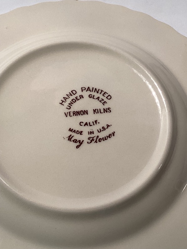 Photo 2 of 8-VINTAGE VERNON KILNS MAYFLOWER BREAD PLATES 