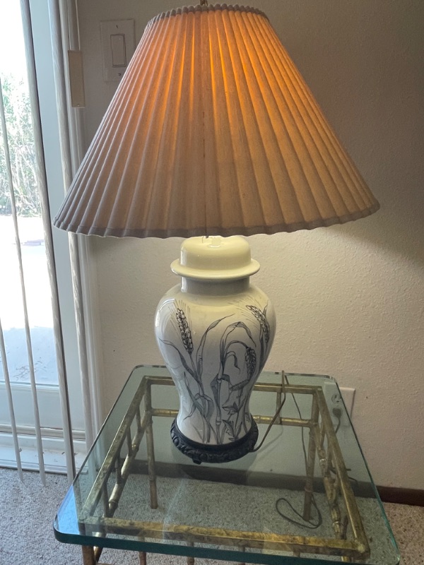 Photo 1 of MID CENTURY CERAMIC GINGER JAR TABLE LAMP