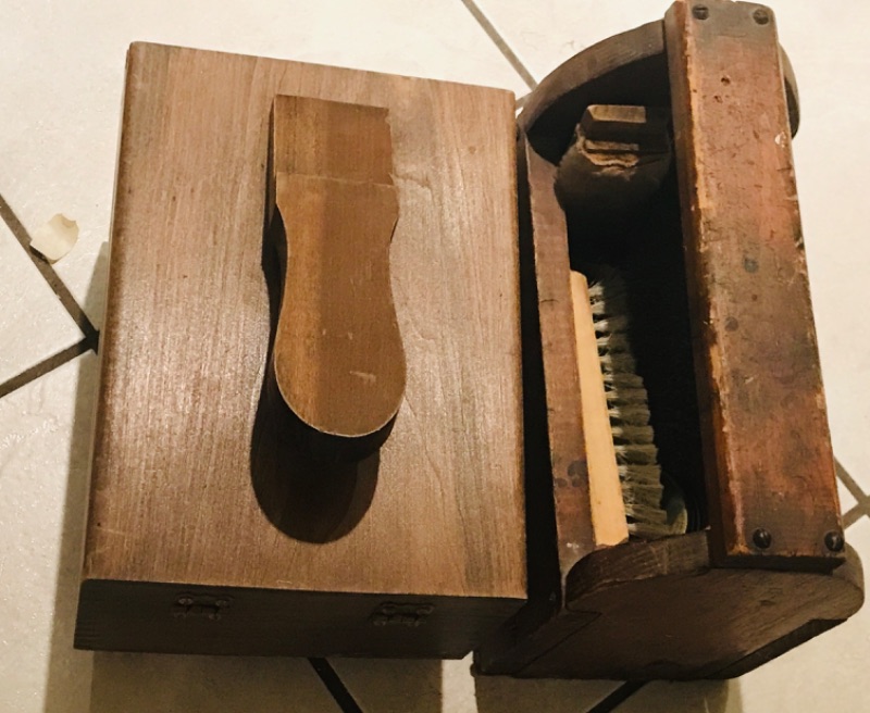 Photo 1 of VINTAGE KIWI HAND CRAFTED SHOE VALET& ACCESSORIES
