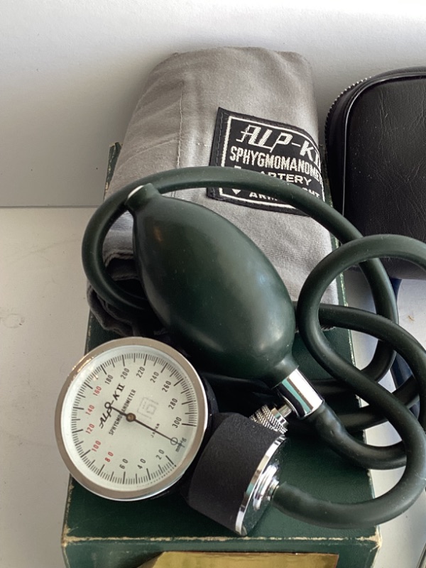 Photo 2 of ALP -K 2 BLOOD PRESSURE MONITOR & LITTMANN MADE IN USA STETHOSCOPE