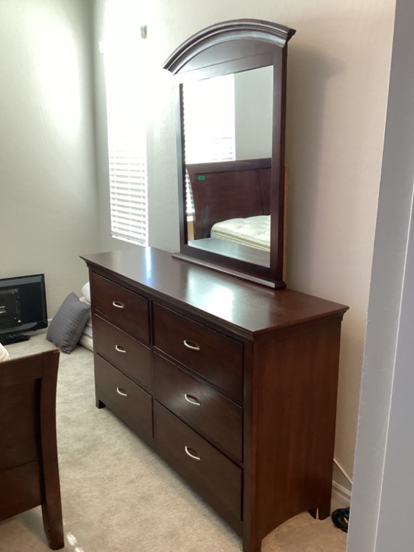 Photo 4 of MAHOGANY SOLID WOOD 6 DRAWER DRESSER 56”x18”x35” - MORE OF THIS COLLECTION IN AUCTION 