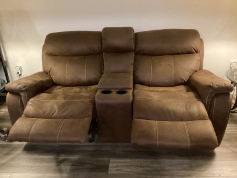 Photo 2 of BROWN LEATHER LOVESEAT RECLINER.-ADDITIONAL PIECES TO THIS SET IN AUCTION 