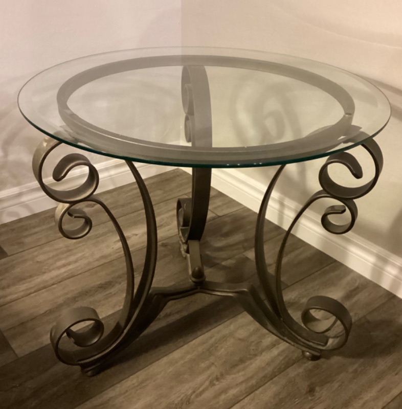 Photo 1 of CIRCULAR GLASS/METAL END TABLE-ADDITIONAL PIECES AVAILABLE IN THIS SET IN AUCTION- 25x21 
