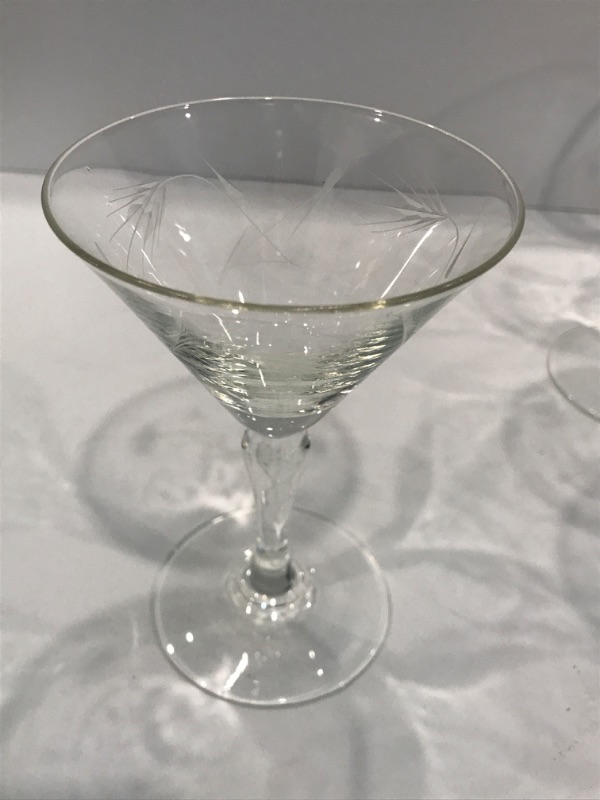 Photo 2 of VINTAGE  ETCHED GLASS HAND BLOWN MARTINI GLASSES SET OF 12 - MORE OF THIS COLLECTION IN AUCTION 