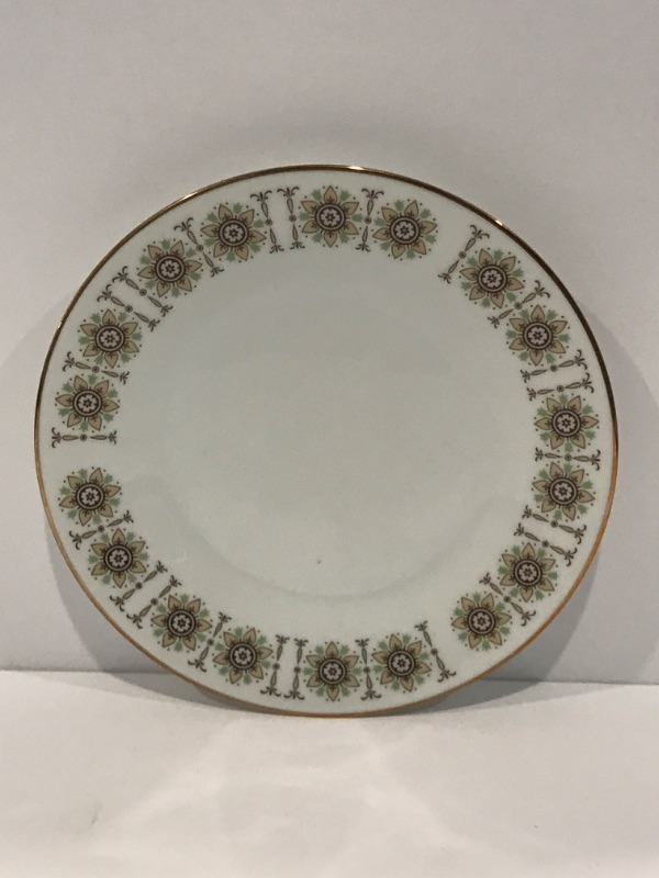 Photo 3 of RC JAPAN 724 GALA CHINA SET OF 12 BREAD PLATES -MORE PIECES AVAILABLE FROM THIS SET IN AUCTION