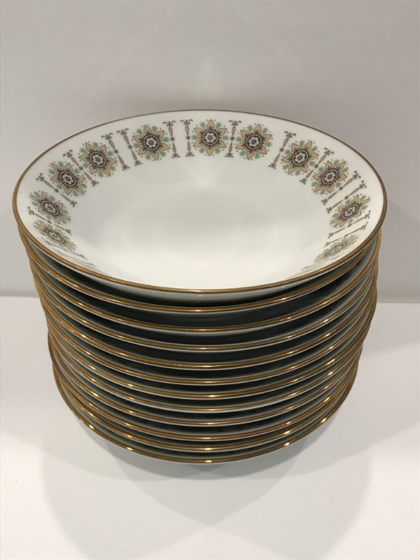 Photo 3 of RC JAPAN 724 GALA CHINA SET OF 12 DESSERT BOWLS -MORE PIECES AVAILABLE FROM THIS SET IN AUCTION