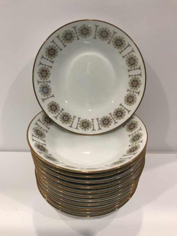 Photo 1 of RC JAPAN 724 GALA CHINA SET OF 12 DESSERT BOWLS -MORE PIECES AVAILABLE FROM THIS SET IN AUCTION