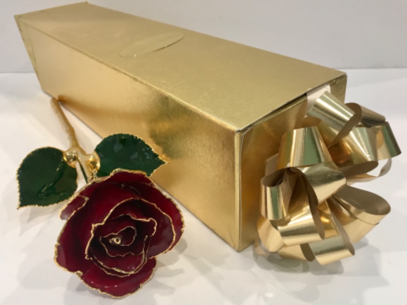 Photo 1 of JOHNSON JEWELRY 24K DIPPED FOREVER ROSE