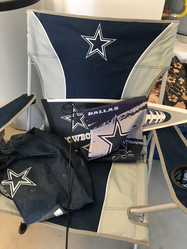 Photo 2 of COWBOYS FAN CHAIR, YARD FLAG AND BANNER