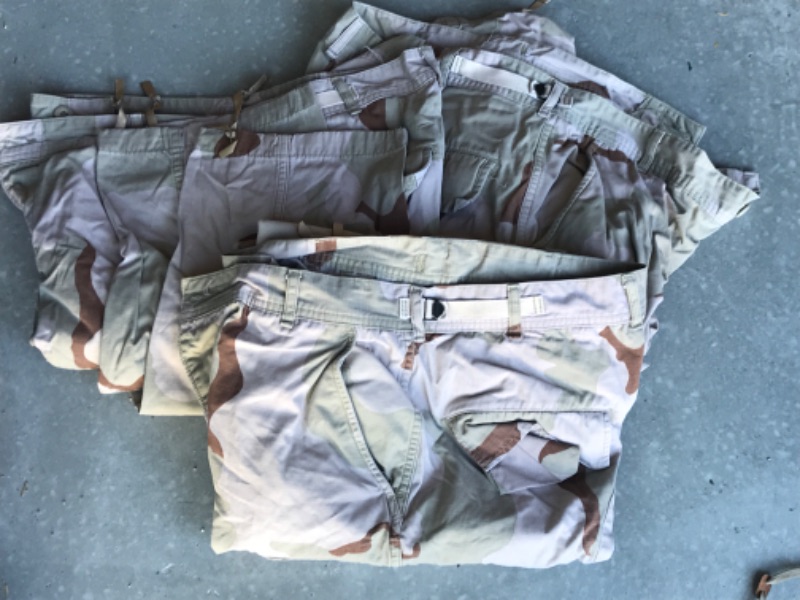 Photo 1 of USA MILITARY PANTS - SIZE M