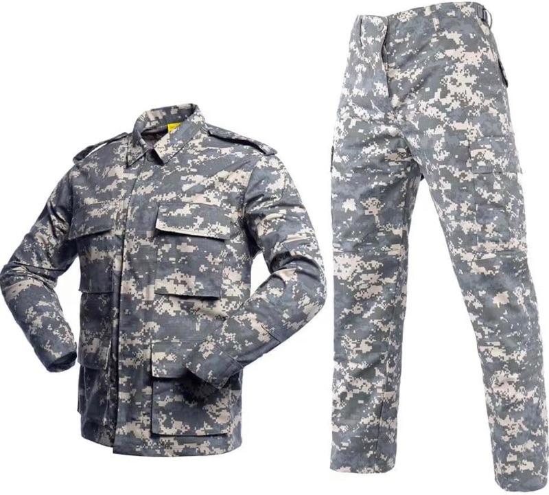 Photo 1 of US ARMY DCU  DESERT TRAINING COMBAT UNIFORM 3 PANTS ,2 JACKET / SHIRT SIZE M REGULAR 