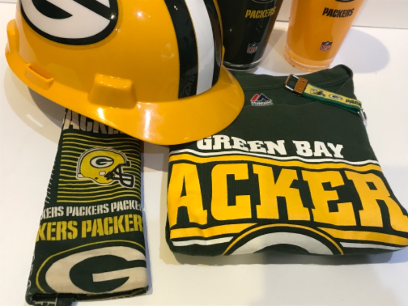 Photo 3 of GREEN BAY PACKERS COLLECTOR MEMORABILIA