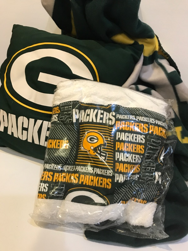 Photo 2 of GREEN BAY PACKERS BLANKET, PILLOW AND MORE