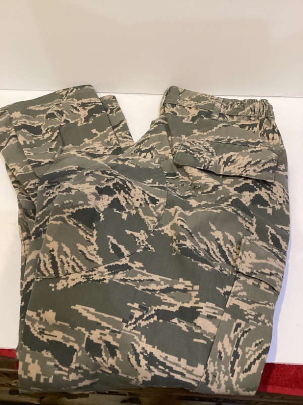 Photo 5 of MILITARY-BDU- BATTLE DRESS UNIFORM SIZE L