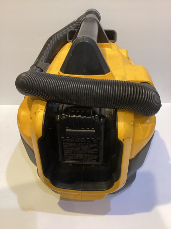 Photo 1 of DEWALT 2GAL JOB SITE CORDLESS WET-DRY VACUUM MODEL #DCV580