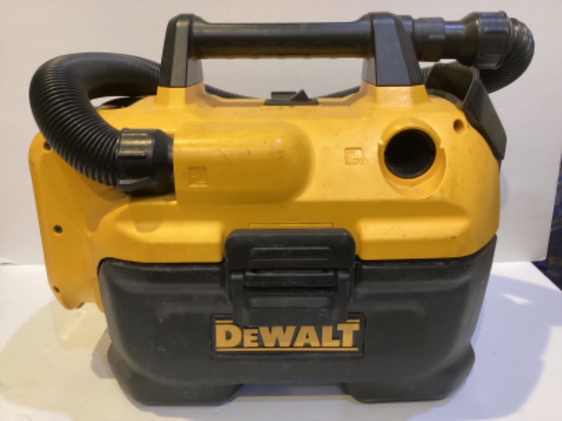 Photo 5 of DEWALT 2GAL JOB SITE CORDLESS WET-DRY VACUUM MODEL #DCV580