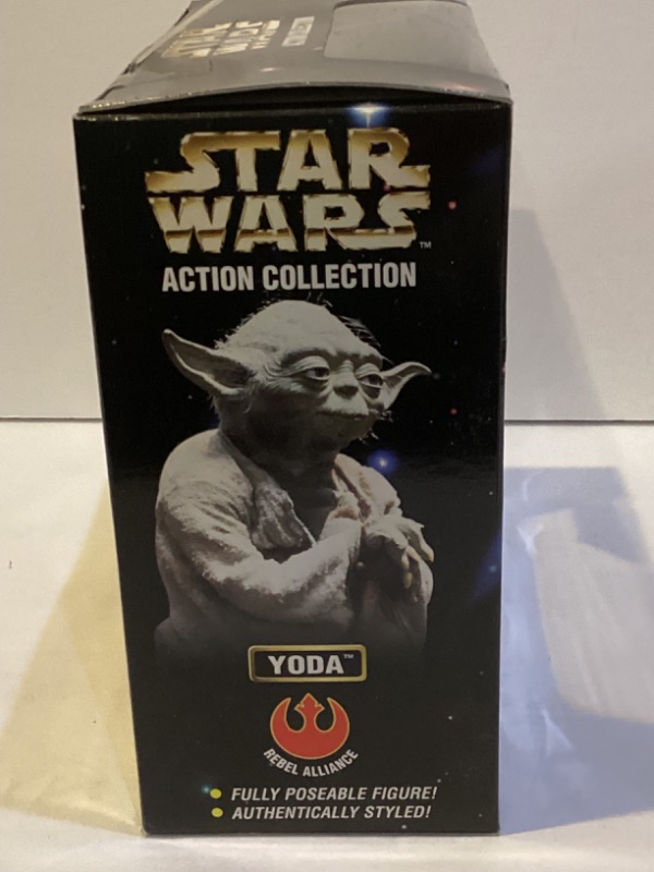 Photo 4 of KENNER STAR WARS ACTION COLLECTION YODA NIB