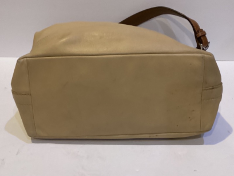 Photo 3 of AUTHENTIC COACH LEATHERWARE TAN SHOULDER BAG