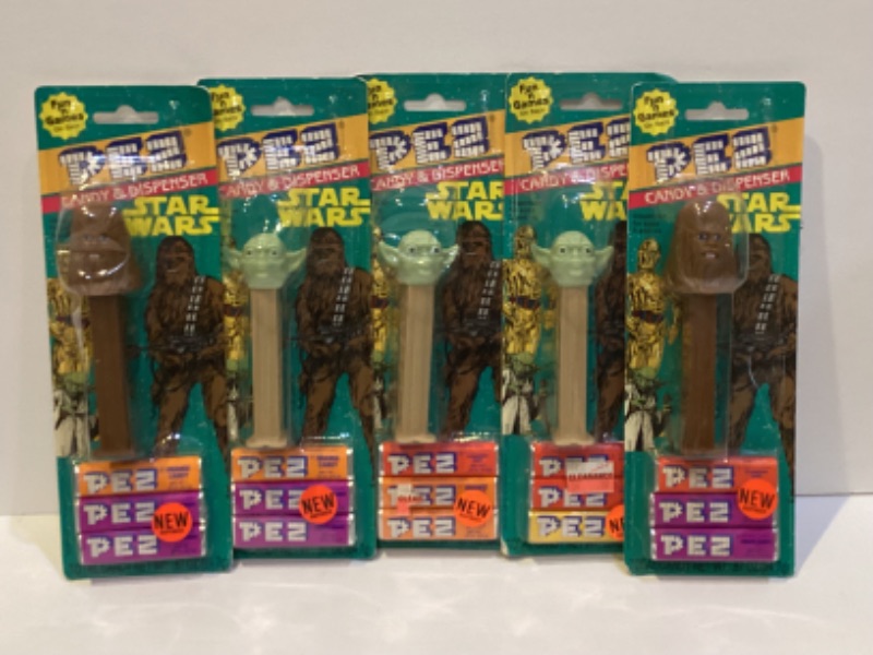 Photo 1 of STAR WARS COLLECTABLE 1990’S PEZ DISPENSER’S NOS