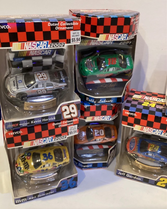 Photo 4 of TREVCO NASCAR 2002 DATED COLLECTABLE ORNAMENTS NIB