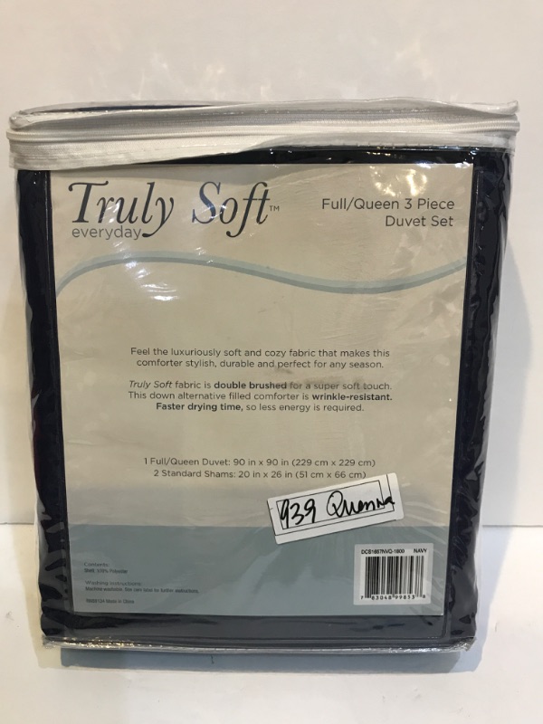 Photo 2 of TRULY SOFT EVERYDAY COMFORTER SET FULL/QUEEN NIB