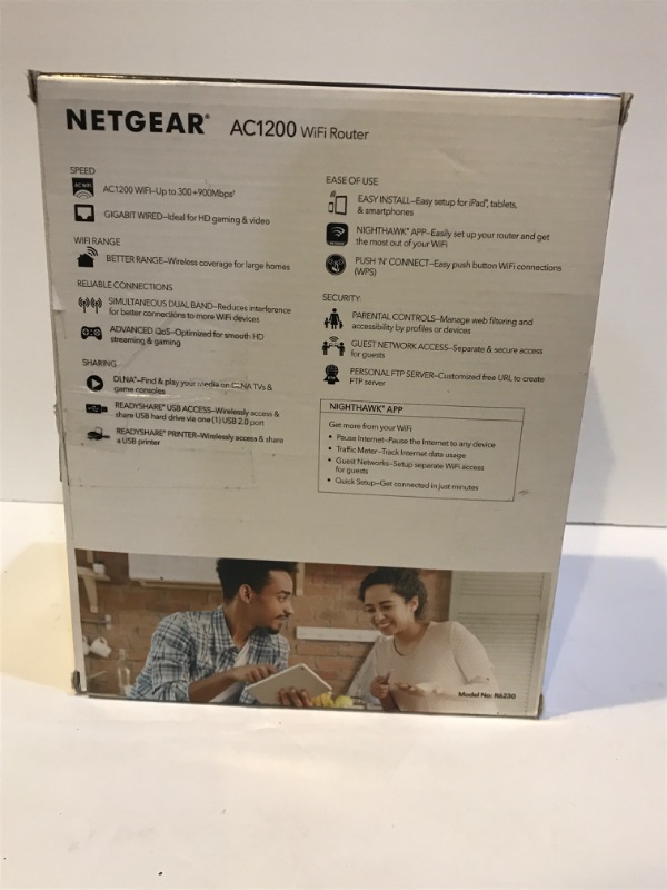 Photo 2 of NETGEAR AC1200 WIFI ROUTER NIB