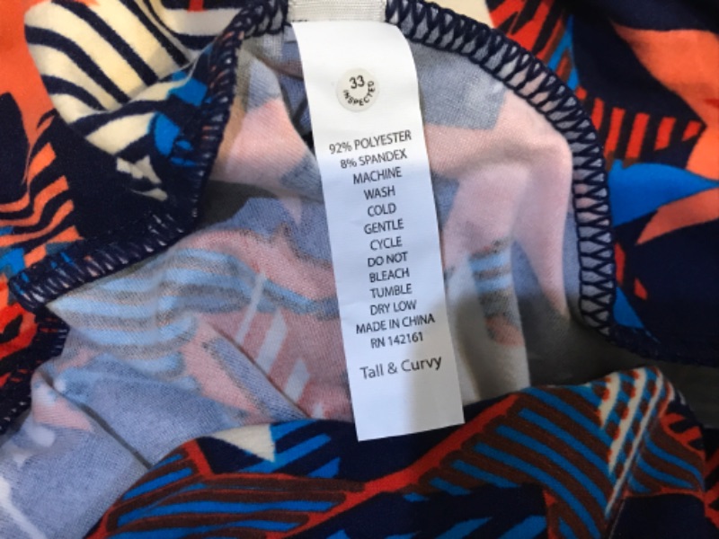 Photo 3 of LULAROE PATRIOTIC AND HOLIDAY WOMENS LEGGINGS SIZE TALL & CURVY