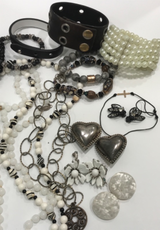 Photo 4 of COSTUME JEWELRY BLACK AND WHITE COLORS