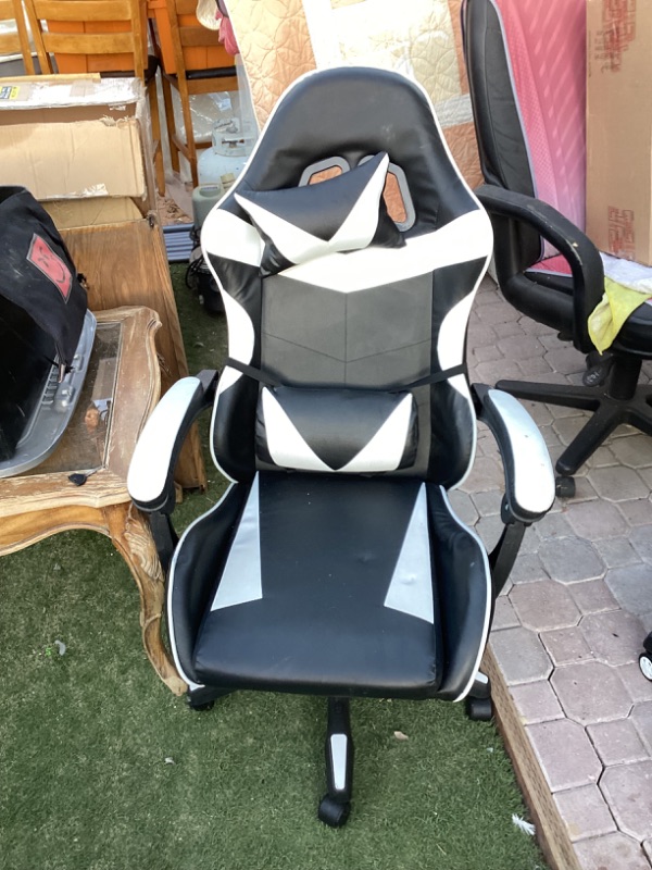 Photo 1 of GAMING CHAIR