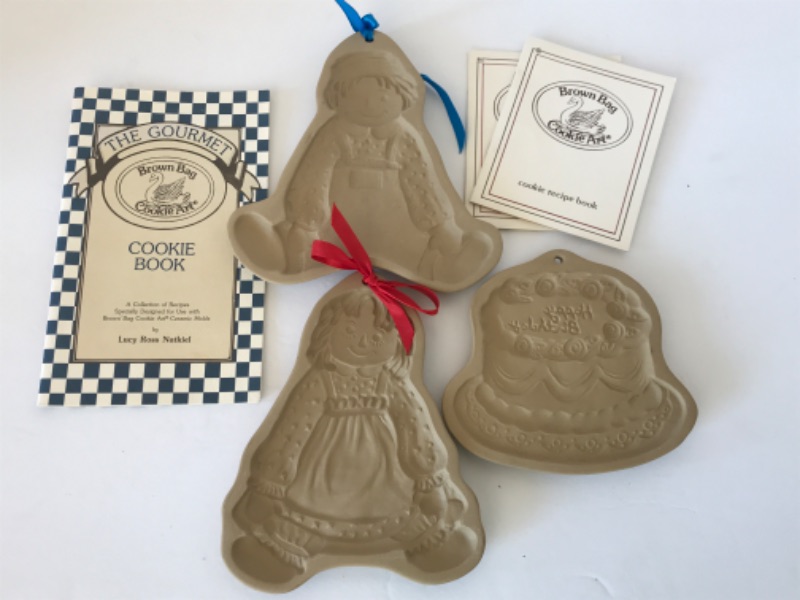 Photo 1 of 1984 BROWN BAG COOKIE ART COOKIE CRAFT MOLDS RAGGEDY ANNE & ANDY BIRTHDAY THEMED