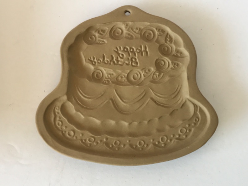 Photo 4 of 1984 BROWN BAG COOKIE ART COOKIE CRAFT MOLDS RAGGEDY ANNE & ANDY BIRTHDAY THEMED