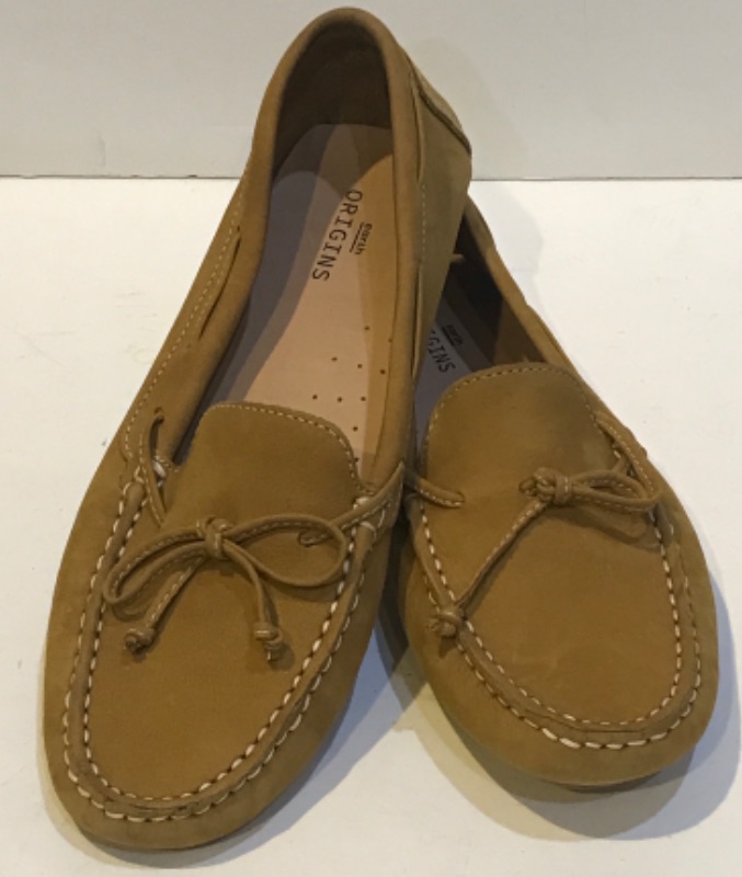 Photo 1 of EARTH ORIGINS LEATHER DRIVING FLATS TAN SIZE 8/M